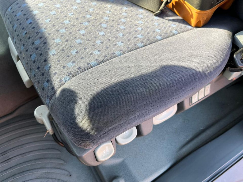 MAN TG-M 18.280 4x4 Pritsche Kran Singelreifen Funkfernbedienung - Sal/ Açık kasa kamyon, Vinçli kamyon: fotoğraf 4 MAN TG-M 18.280 4x4 Pritsche Kran Singelreifen Funkfernbedienung - Sal/ Açık kasa kamyon, Vinçli kamyon: fotoğraf 4