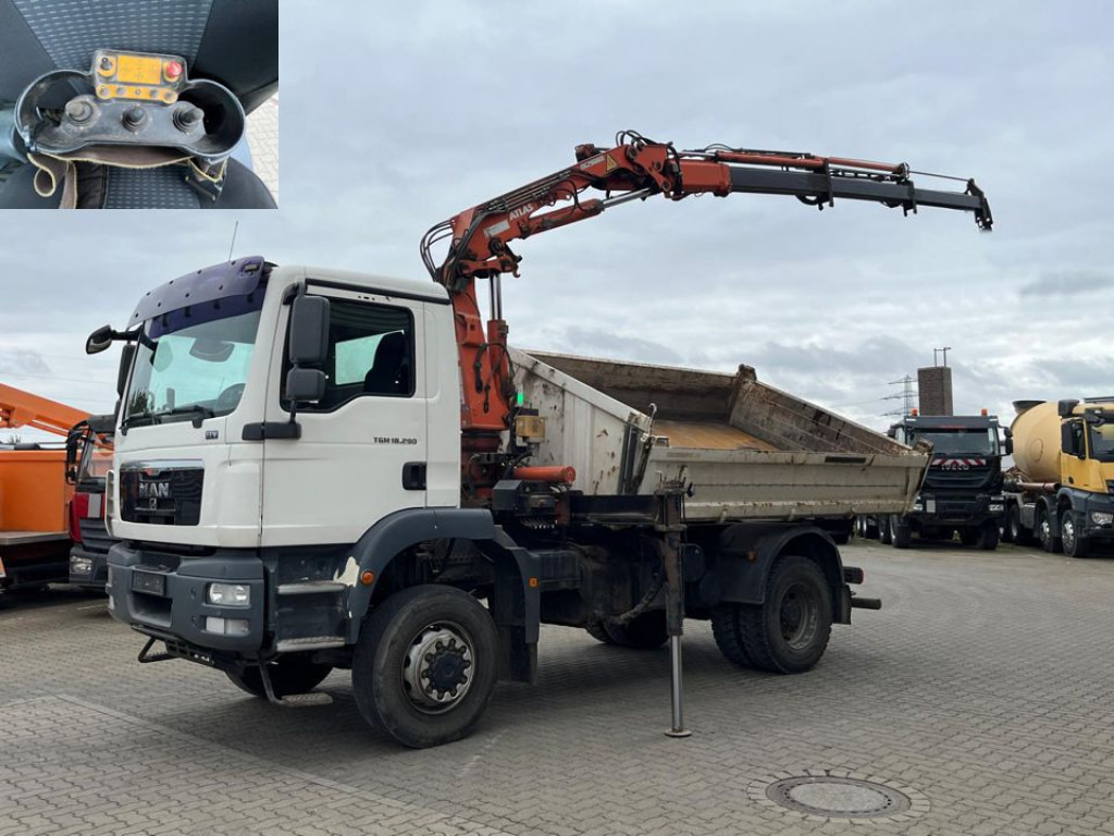 MAN TG-M 18.290 4x4 BB 2-Achs Allradkipper Kran Atlas 105+Funk - Damperli kamyon, Vinçli kamyon: fotoğraf 1 MAN TG-M 18.290 4x4 BB 2-Achs Allradkipper Kran Atlas 105+Funk - Damperli kamyon, Vinçli kamyon: fotoğraf 1