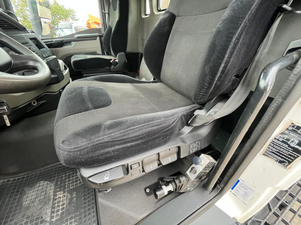 MAN TG-S 37.470 8x4 4-Achs Kipper Meiller Bordmatik - Damperli kamyon: fotoğraf 5 MAN TG-S 37.470 8x4 4-Achs Kipper Meiller Bordmatik - Damperli kamyon: fotoğraf 5