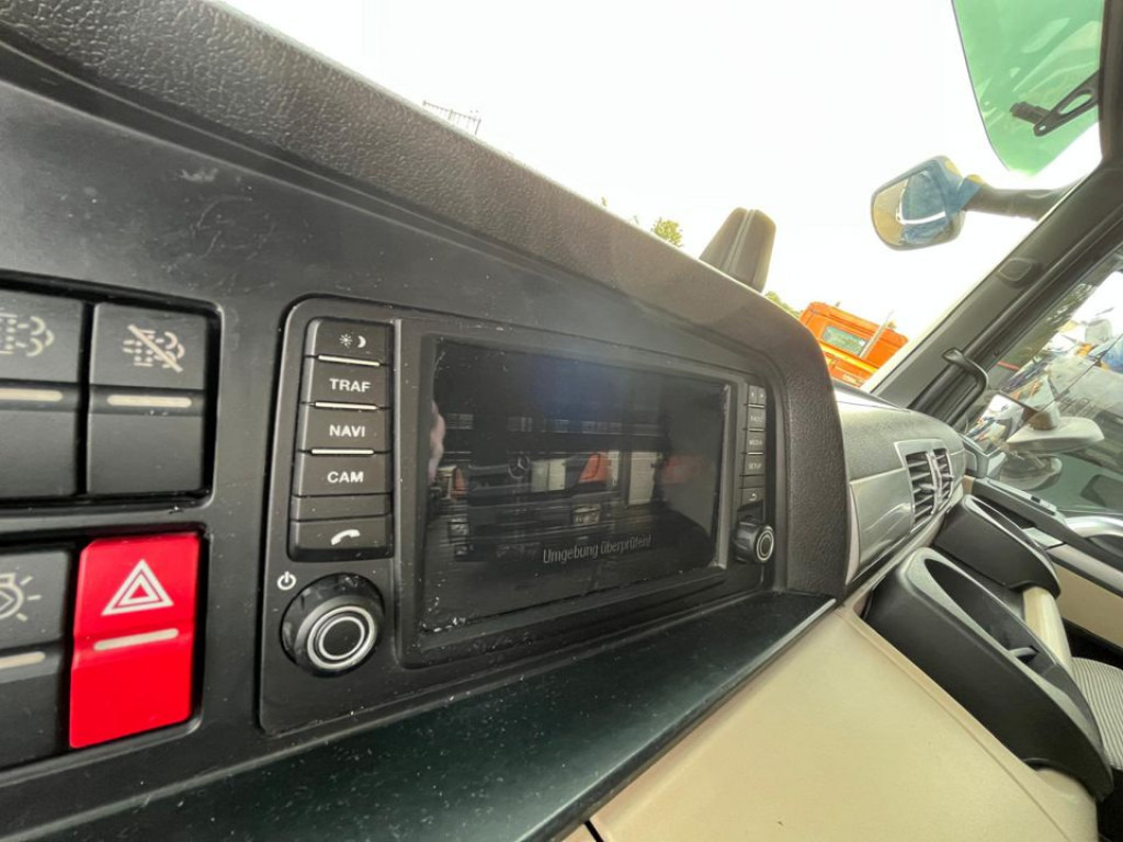 MAN TG-X 26.460 6x2-2 BL Pritsche Kran PK 24.001 Funk Lenk - Sal/ Açık kasa kamyon, Vinçli kamyon: fotoğraf 5 MAN TG-X 26.460 6x2-2 BL Pritsche Kran PK 24.001 Funk Lenk - Sal/ Açık kasa kamyon, Vinçli kamyon: fotoğraf 5