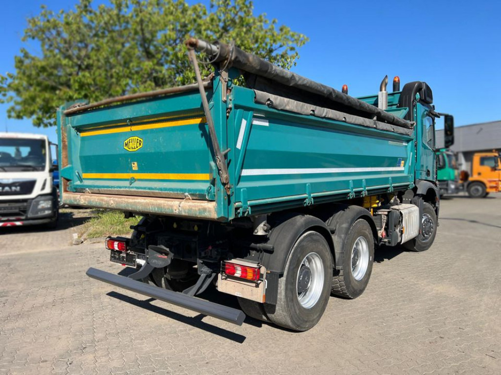 MERCEDES-BENZ Arocs 2636 6x6 HAD 3-Achs Allradkipper Meiller - Damperli kamyon: fotoğraf 4 MERCEDES-BENZ Arocs 2636 6x6 HAD 3-Achs Allradkipper Meiller - Damperli kamyon: fotoğraf 4
