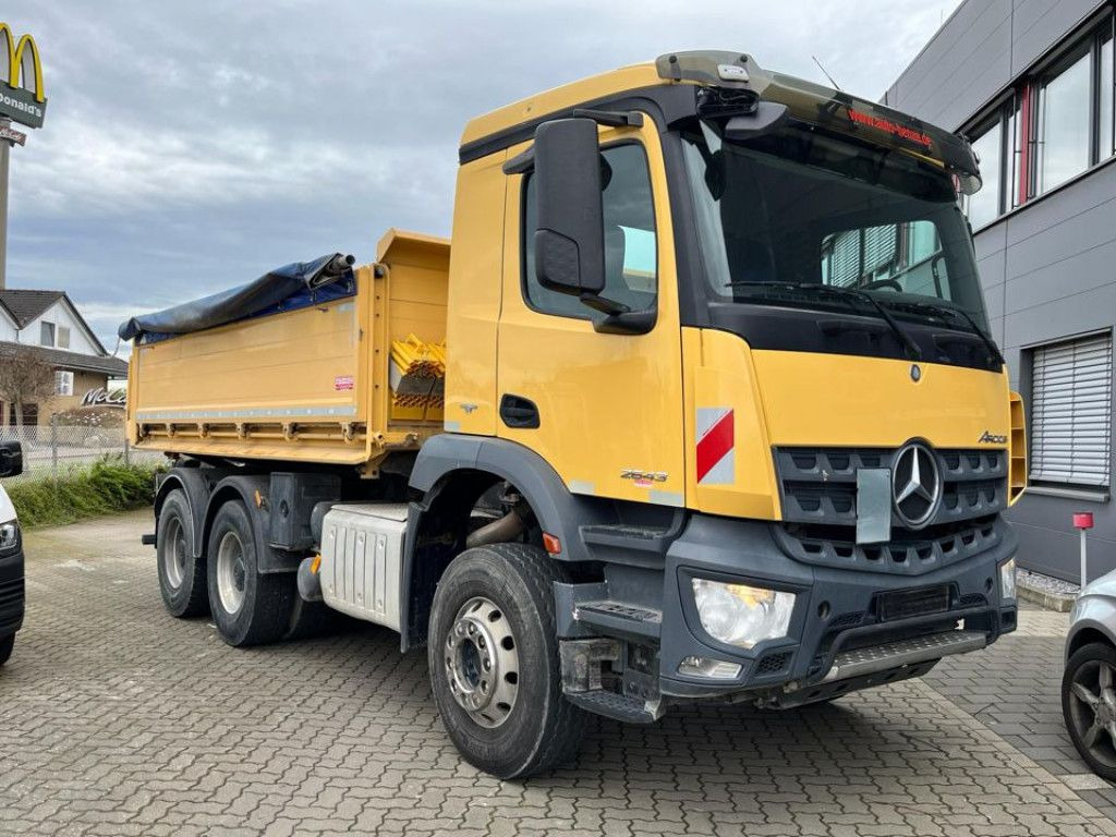 Mercedes-Benz Arocs 2643 K 6x4 3-Achs Kipper Blatt/Blatt, AP A - Damperli kamyon: fotoğraf 2 Mercedes-Benz Arocs 2643 K 6x4 3-Achs Kipper Blatt/Blatt, AP A - Damperli kamyon: fotoğraf 2
