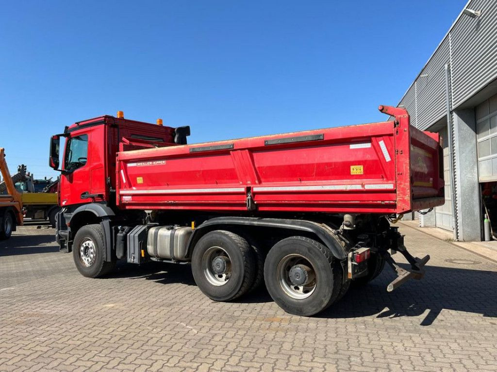 Mercedes-Benz Arocs 2648 6x4 3-Achs Kipper Bordmatik - Damperli kamyon: fotoğraf 4 Mercedes-Benz Arocs 2648 6x4 3-Achs Kipper Bordmatik - Damperli kamyon: fotoğraf 4