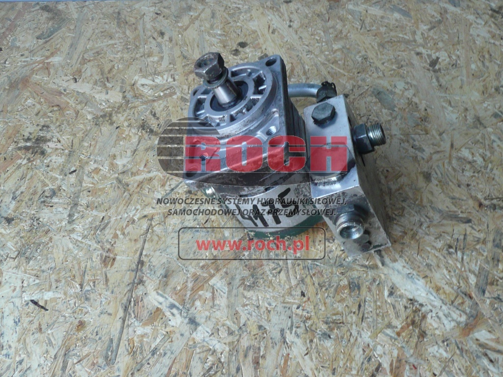 BOSCH 0511445300 1517221069 z dzielnikiem strumienia - Hidrolik pompa: fotoğraf 1 BOSCH 0511445300 1517221069 z dzielnikiem strumienia - Hidrolik pompa: fotoğraf 1