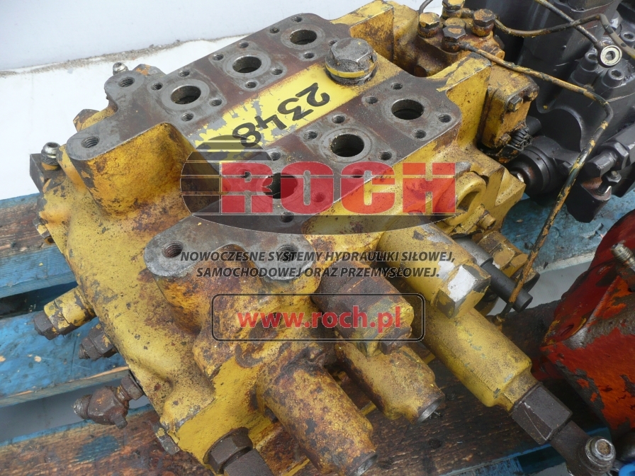 KOMATSU - Hidrolik Valf - İş makinaları: fotoğraf 1 KOMATSU - Hidrolik Valf - İş makinaları: fotoğraf 1