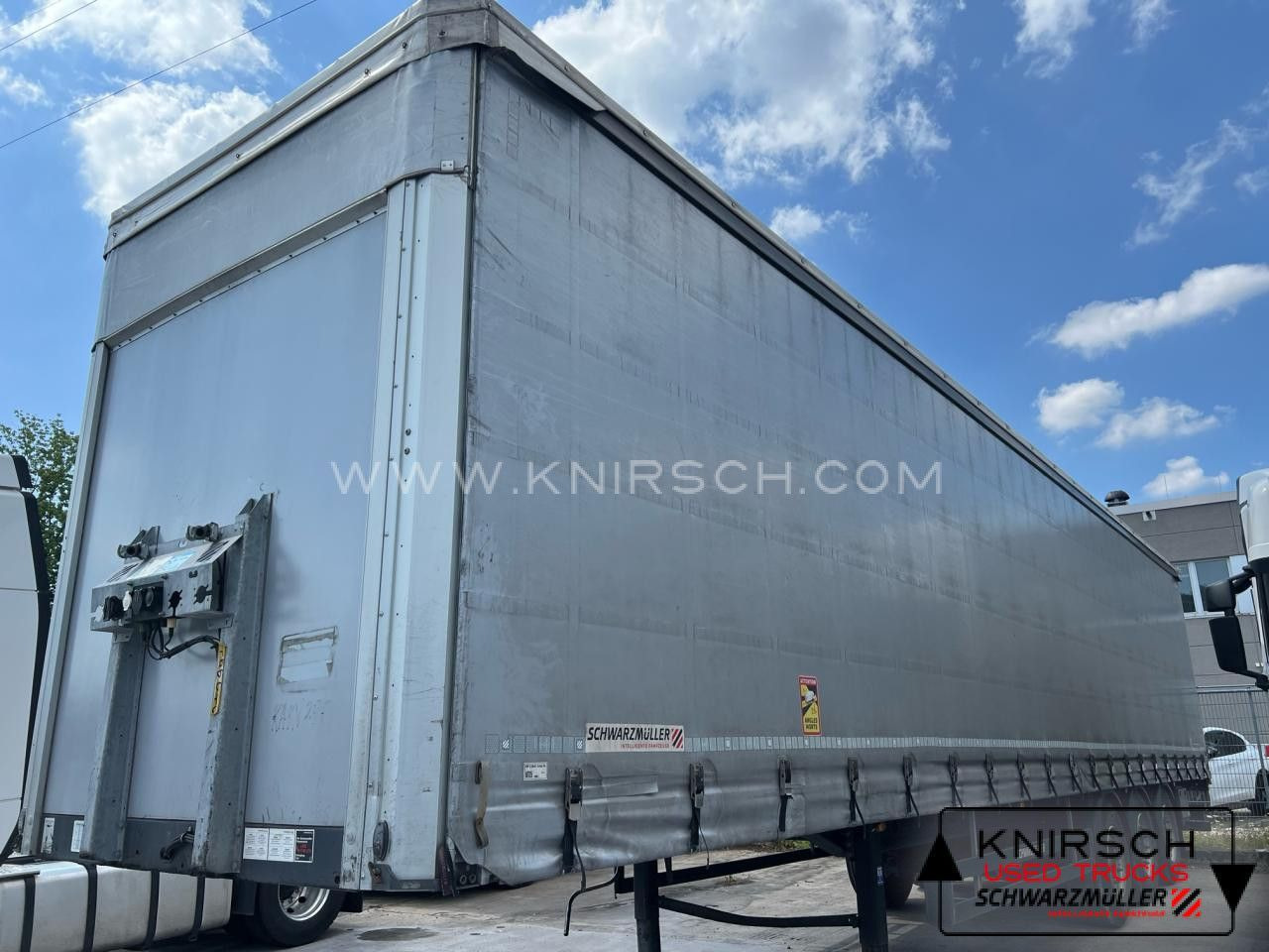 Schwarzmüller Pritschenauflueger RH150, Liftache, SAF - Tenteli dorse: fotoğraf 2 Schwarzmüller Pritschenauflueger RH150, Liftache, SAF - Tenteli dorse: fotoğraf 2