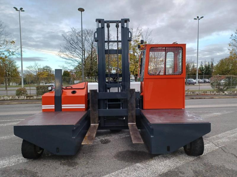 Amlift C50-14 40 SL - 4 yönlü reach truck: fotoğraf 5 Amlift C50-14 40 SL - 4 yönlü reach truck: fotoğraf 5
