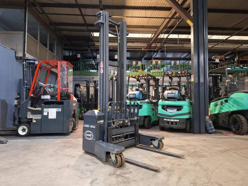 Combilift WR4 - Istif makinası: fotoğraf 2 Combilift WR4 - Istif makinası: fotoğraf 2