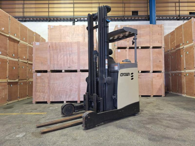 Crown ESR5220-1.4 - Reach truck: fotoğraf 2 Crown ESR5220-1.4 - Reach truck: fotoğraf 2