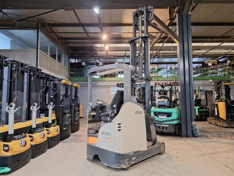 Reach truck Crown ESR5240-1.4: fotoğraf 15