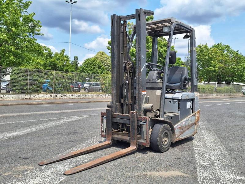Nissan S1N1L130 - Elektrikli forklift: fotoğraf 1 Nissan S1N1L130 - Elektrikli forklift: fotoğraf 1