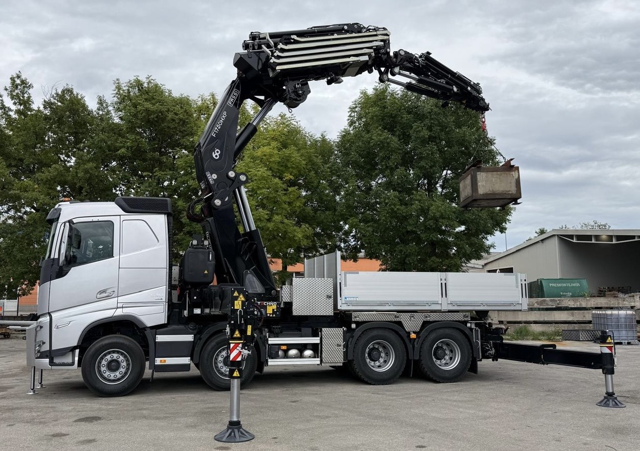 VOLVO Fassi F1750-8 JIB-6 Hiab Palfinger - Vinçli kamyon: fotoğraf 4 VOLVO Fassi F1750-8 JIB-6 Hiab Palfinger - Vinçli kamyon: fotoğraf 4