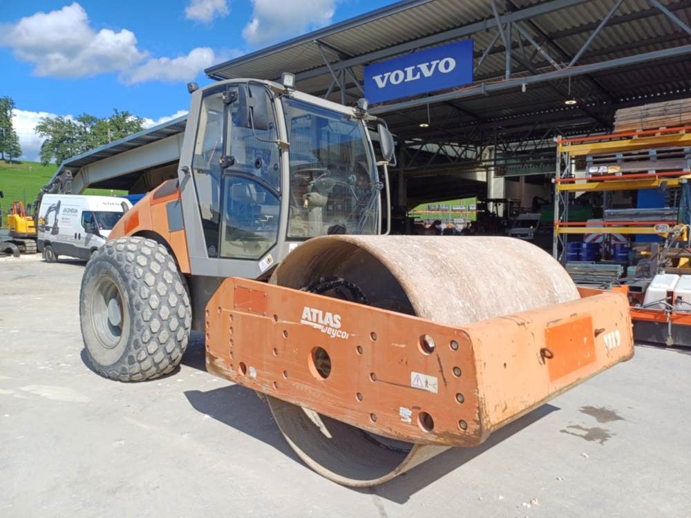 Atlas 1110 - Kompaktör: fotoğraf 1 Atlas 1110 - Kompaktör: fotoğraf 1