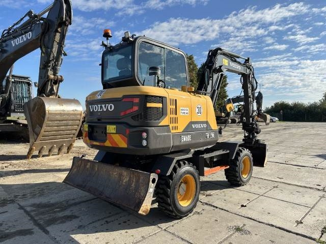 Volvo EW60E - Tekerlekli ekskavatör: fotoğraf 3 Volvo EW60E - Tekerlekli ekskavatör: fotoğraf 3