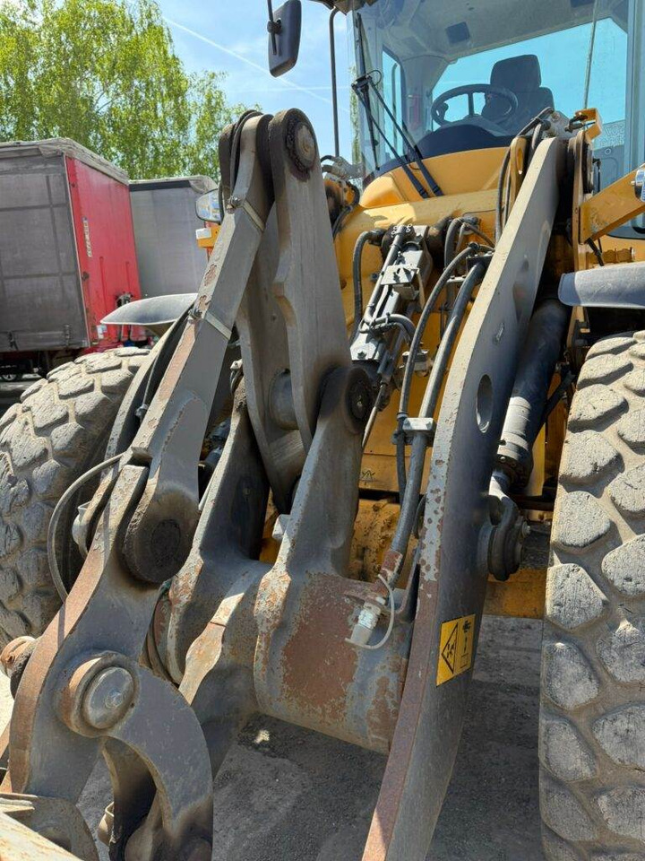 Volvo L60H - Tekerlekli yükleyici: fotoğraf 5 Volvo L60H - Tekerlekli yükleyici: fotoğraf 5