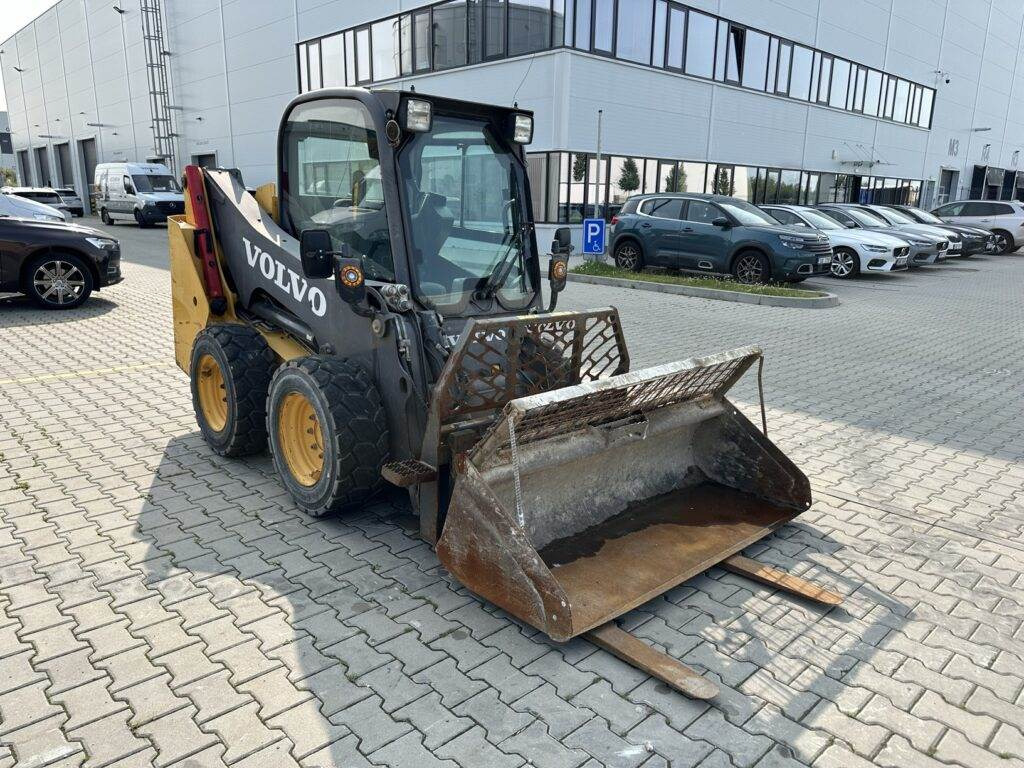 Volvo MC70C - Mini yükleyici: fotoğraf 1 Volvo MC70C - Mini yükleyici: fotoğraf 1
