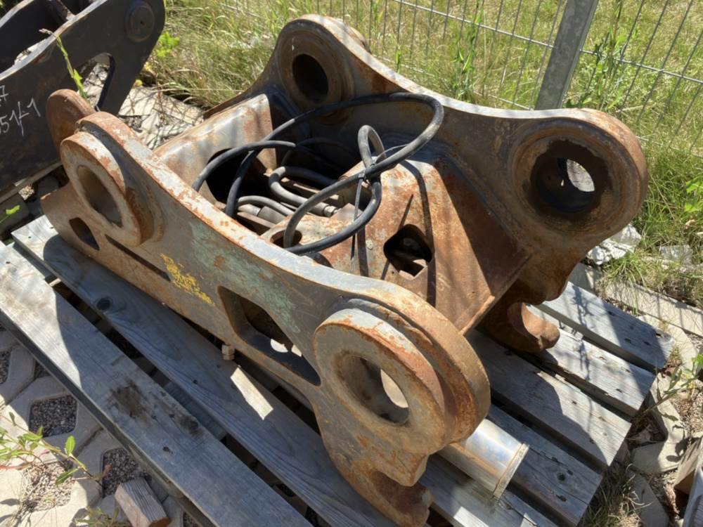 Volvo Schnellwechsler U25 - Çabuk bağlantı: fotoğraf 1 Volvo Schnellwechsler U25 - Çabuk bağlantı: fotoğraf 1