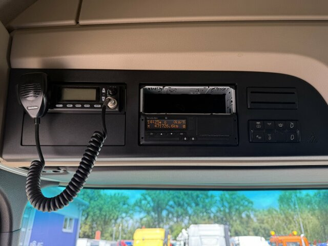 Mercedes-Benz ACTROS 1846 4x4 HAD Eur 6 Kipphydraulik Retarder - Çekici: fotoğraf 4 Mercedes-Benz ACTROS 1846 4x4 HAD Eur 6 Kipphydraulik Retarder - Çekici: fotoğraf 4