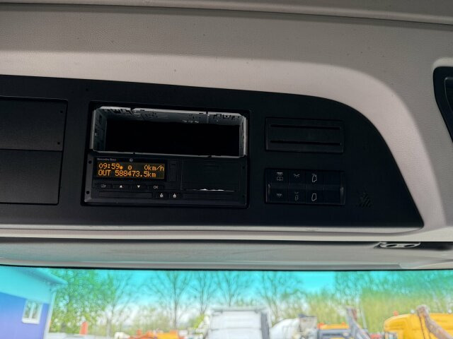 Mercedes-Benz Actros 1843 Sattelzugmaschine 4x2 Kipph. - Çekici: fotoğraf 4 Mercedes-Benz Actros 1843 Sattelzugmaschine 4x2 Kipph. - Çekici: fotoğraf 4