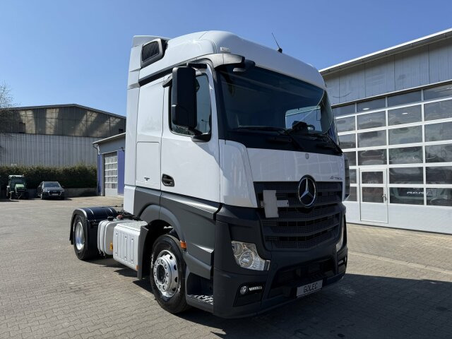 Mercedes-Benz Actros 1845 LS SZM 4x2 Kipphydraulik Retarder - Çekici: fotoğraf 1 Mercedes-Benz Actros 1845 LS SZM 4x2 Kipphydraulik Retarder - Çekici: fotoğraf 1