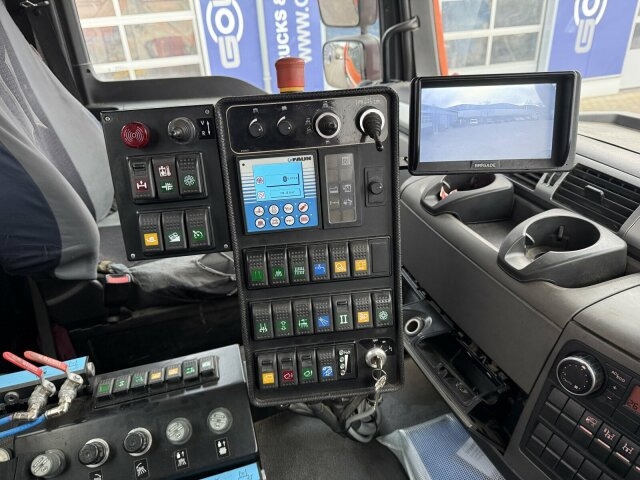 MAN TGM 18.340 Kehrmaschine FAUN VIAJET 6 HD 200 bar - Yol süpürme aracı: fotoğraf 4 MAN TGM 18.340 Kehrmaschine FAUN VIAJET 6 HD 200 bar - Yol süpürme aracı: fotoğraf 4