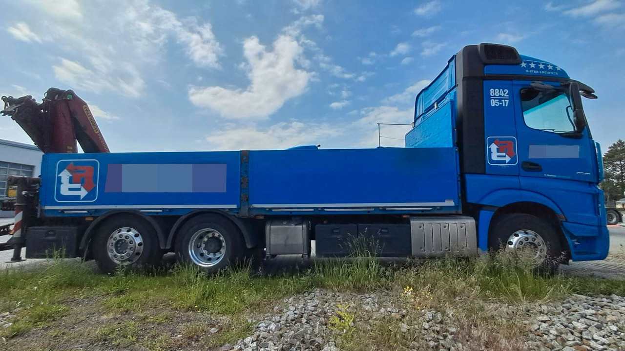 Mercedes-Benz ACTROS 2545 6x2 Pritsche Kran Palfinger PK20001K - Vinçli kamyon: fotoğraf 1 Mercedes-Benz ACTROS 2545 6x2 Pritsche Kran Palfinger PK20001K - Vinçli kamyon: fotoğraf 1