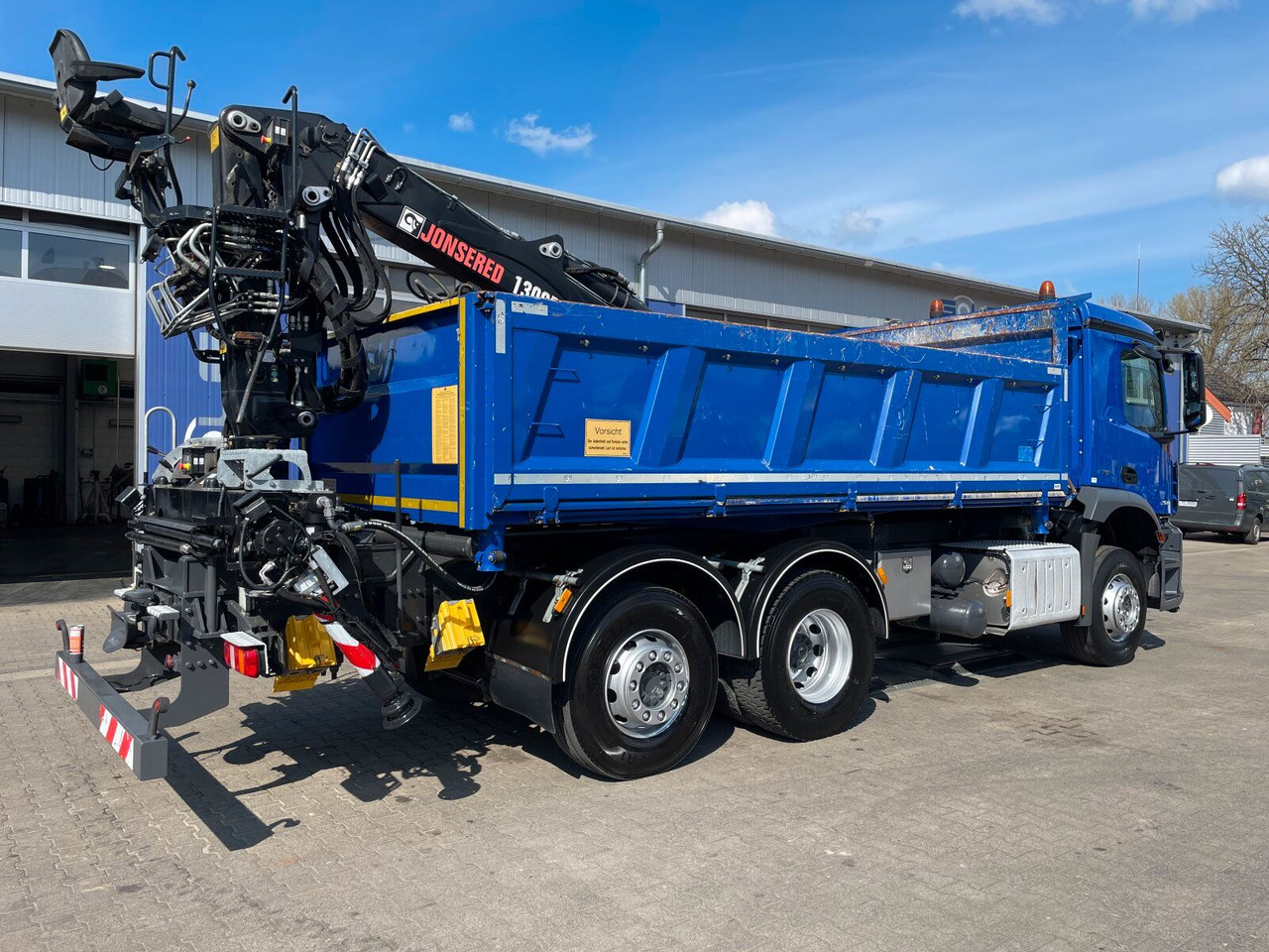 Mercedes-Benz AROCS 2536 6x2*4 Kipper Kran HIAB - Vinçli kamyon: fotoğraf 3 Mercedes-Benz AROCS 2536 6x2*4 Kipper Kran HIAB - Vinçli kamyon: fotoğraf 3