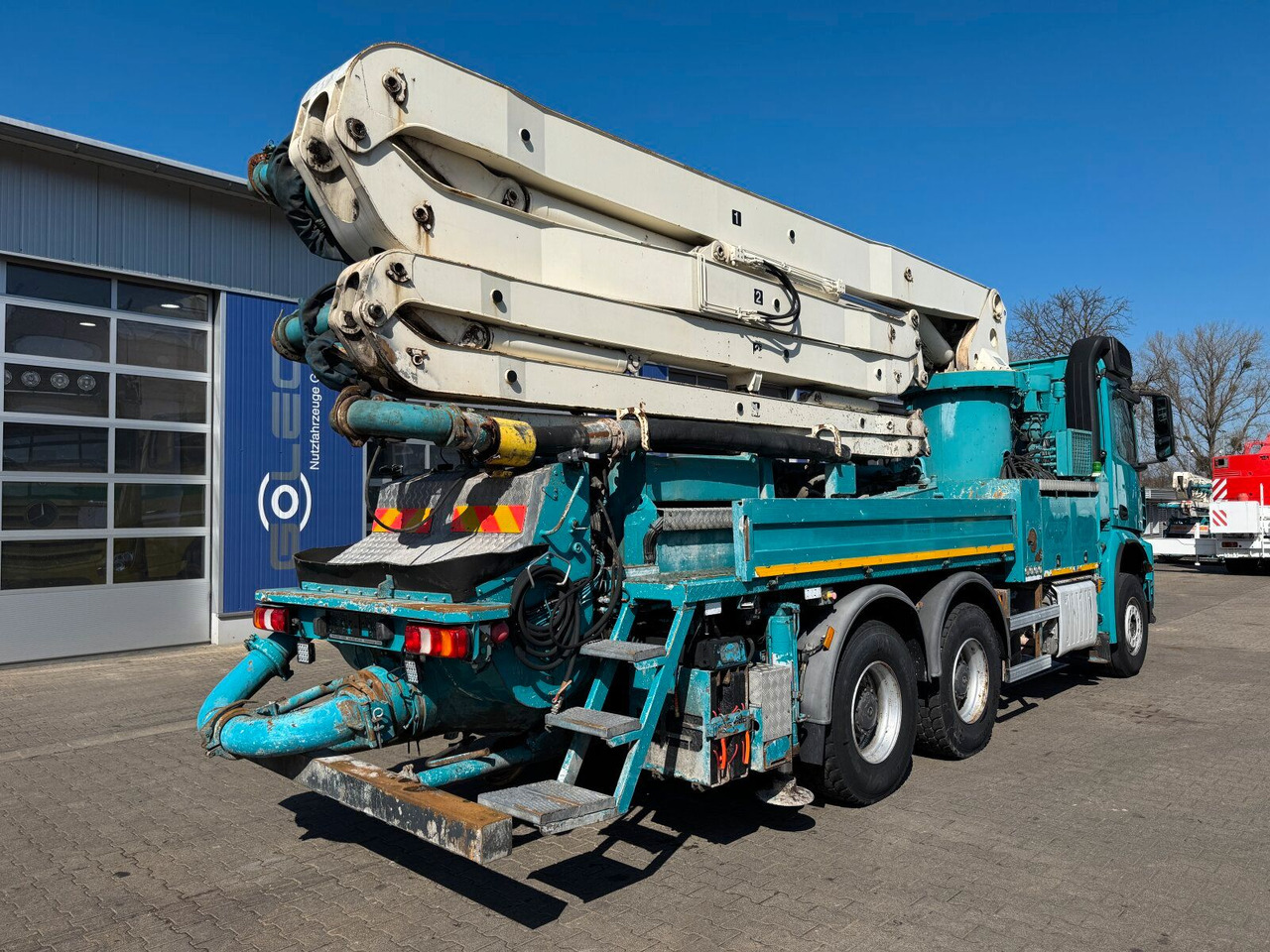 Mercedes-Benz AROCS 2844 6x4 Euro 6 Betonpumpe SERMAC 5Z33 - Mobil beton pompası: fotoğraf 4 Mercedes-Benz AROCS 2844 6x4 Euro 6 Betonpumpe SERMAC 5Z33 - Mobil beton pompası: fotoğraf 4