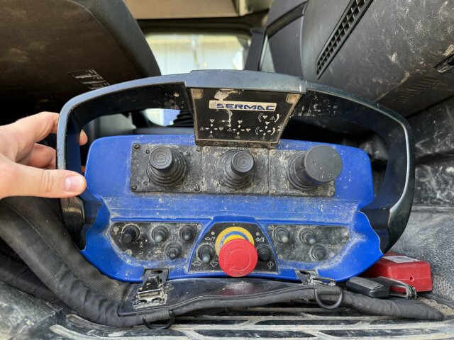 Mercedes-Benz AROCS 5051 10x6 Euro 6 Betonpumpe SERMAC 6RZ56 - Pompalı mikser: fotoğraf 5 Mercedes-Benz AROCS 5051 10x6 Euro 6 Betonpumpe SERMAC 6RZ56 - Pompalı mikser: fotoğraf 5