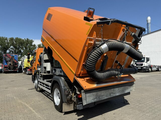 Mercedes-Benz ATEGO 1323 4x2 Kehrmaschine FAUN Viajet 6R/H - Yol süpürme aracı: fotoğraf 3 Mercedes-Benz ATEGO 1323 4x2 Kehrmaschine FAUN Viajet 6R/H - Yol süpürme aracı: fotoğraf 3