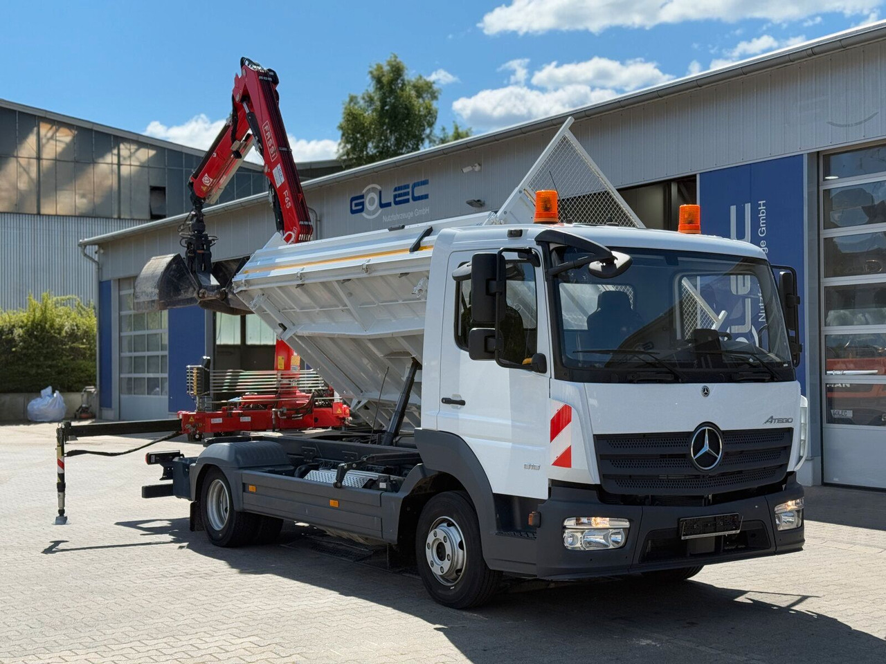 Mercedes-Benz ATEGO 818 4x2 Euro 6 Kipper Kran FASSI F65B.0.22 - Damperli kamyonet: fotoğraf 2 Mercedes-Benz ATEGO 818 4x2 Euro 6 Kipper Kran FASSI F65B.0.22 - Damperli kamyonet: fotoğraf 2