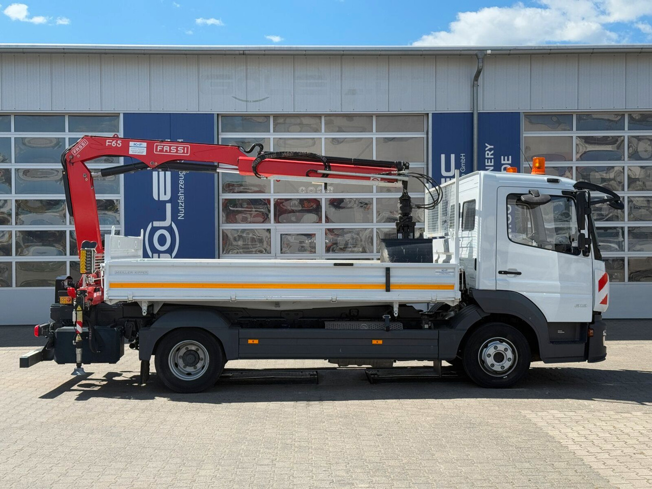 Mercedes-Benz ATEGO 818 4x2 Euro 6 Kipper Kran FASSI F65B.0.22 - Damperli kamyonet: fotoğraf 3 Mercedes-Benz ATEGO 818 4x2 Euro 6 Kipper Kran FASSI F65B.0.22 - Damperli kamyonet: fotoğraf 3