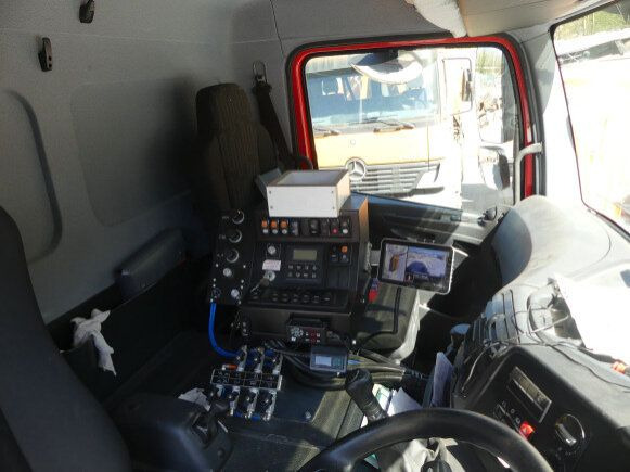 Yol süpürme aracı Mercedes-Benz Atego 1324 4x2 Kehrmaschine BROCK HD Anlage: fotoğraf 7