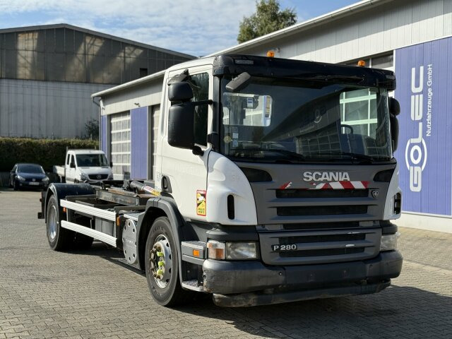 Scania P280 4x2 Abrollkipper Palfinger Knickhaken T15A - Kancalı yükleyici kamyon: fotoğraf 1 Scania P280 4x2 Abrollkipper Palfinger Knickhaken T15A - Kancalı yükleyici kamyon: fotoğraf 1