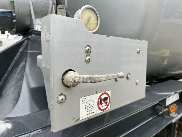 Schwing Stetter Betonmischer Auflieger 10 m³ - Treyler mikser: fotoğraf 4 Schwing Stetter Betonmischer Auflieger 10 m³ - Treyler mikser: fotoğraf 4