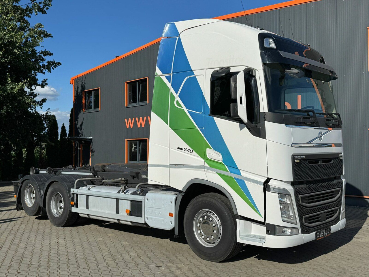 Volvo FH 540 6x2 Abrollkipper MEILLER RK 26.67 - Kancalı yükleyici kamyon: fotoğraf 1 Volvo FH 540 6x2 Abrollkipper MEILLER RK 26.67 - Kancalı yükleyici kamyon: fotoğraf 1