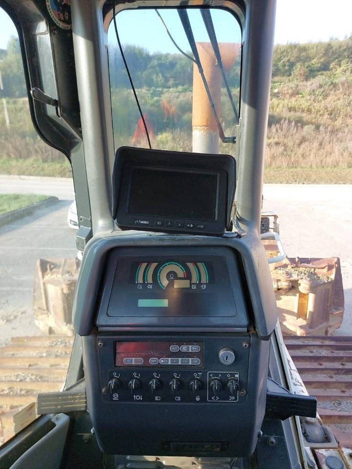 Komatsu D 61 PX-15 E0 - Buldozer: fotoğraf 4 Komatsu D 61 PX-15 E0 - Buldozer: fotoğraf 4