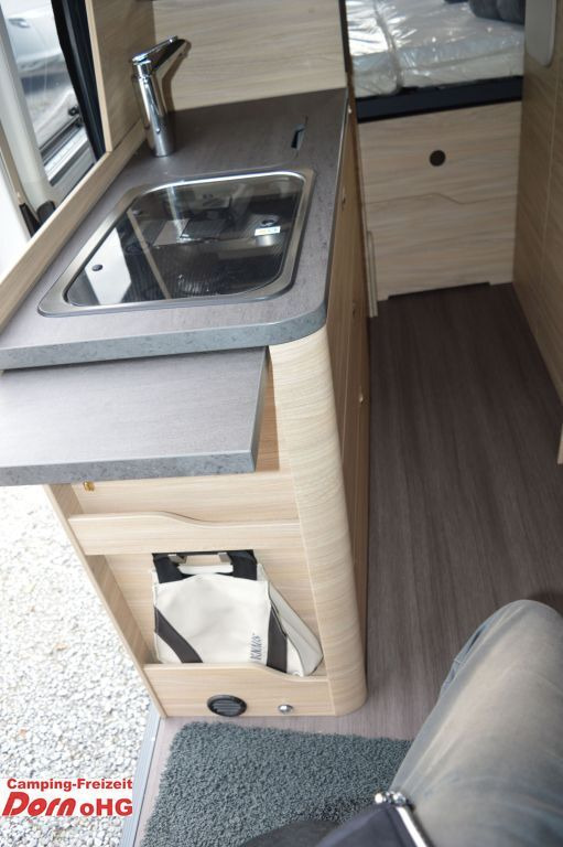 Yeni Camper van Knaus BoxStar 600 Street 60 Years Aufstelldach Komfort Knaus BoxStar 600 Street 60 Years Aufstelldach Komfort: fotoğraf 12