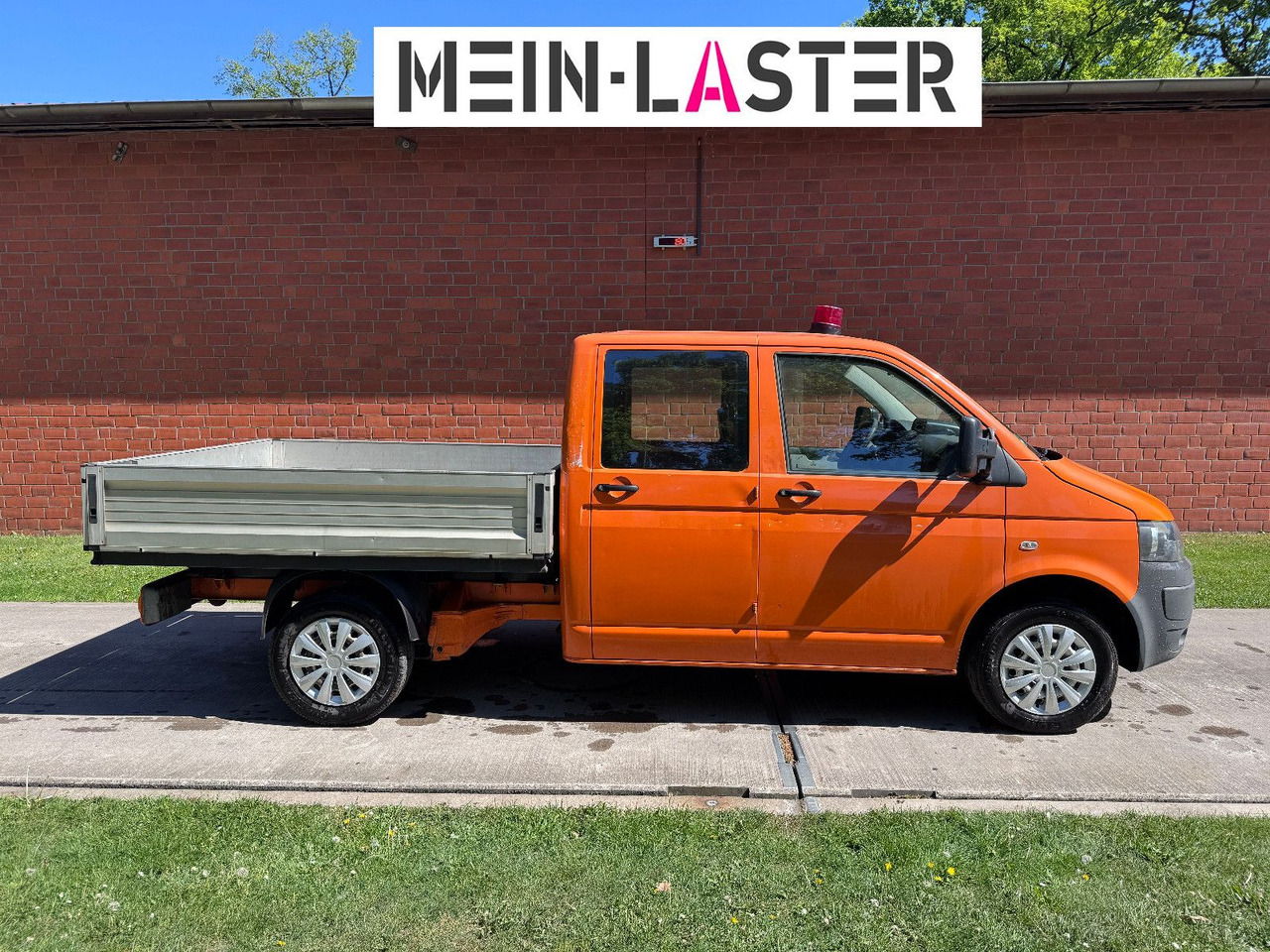 Volkswagen T5 2.0 TDI Doka Pritsche 6 Sitzer AHK - Açık kasa kamyonet, Çift kabin kamyonet: fotoğraf 3 Volkswagen T5 2.0 TDI Doka Pritsche 6 Sitzer AHK - Açık kasa kamyonet, Çift kabin kamyonet: fotoğraf 3