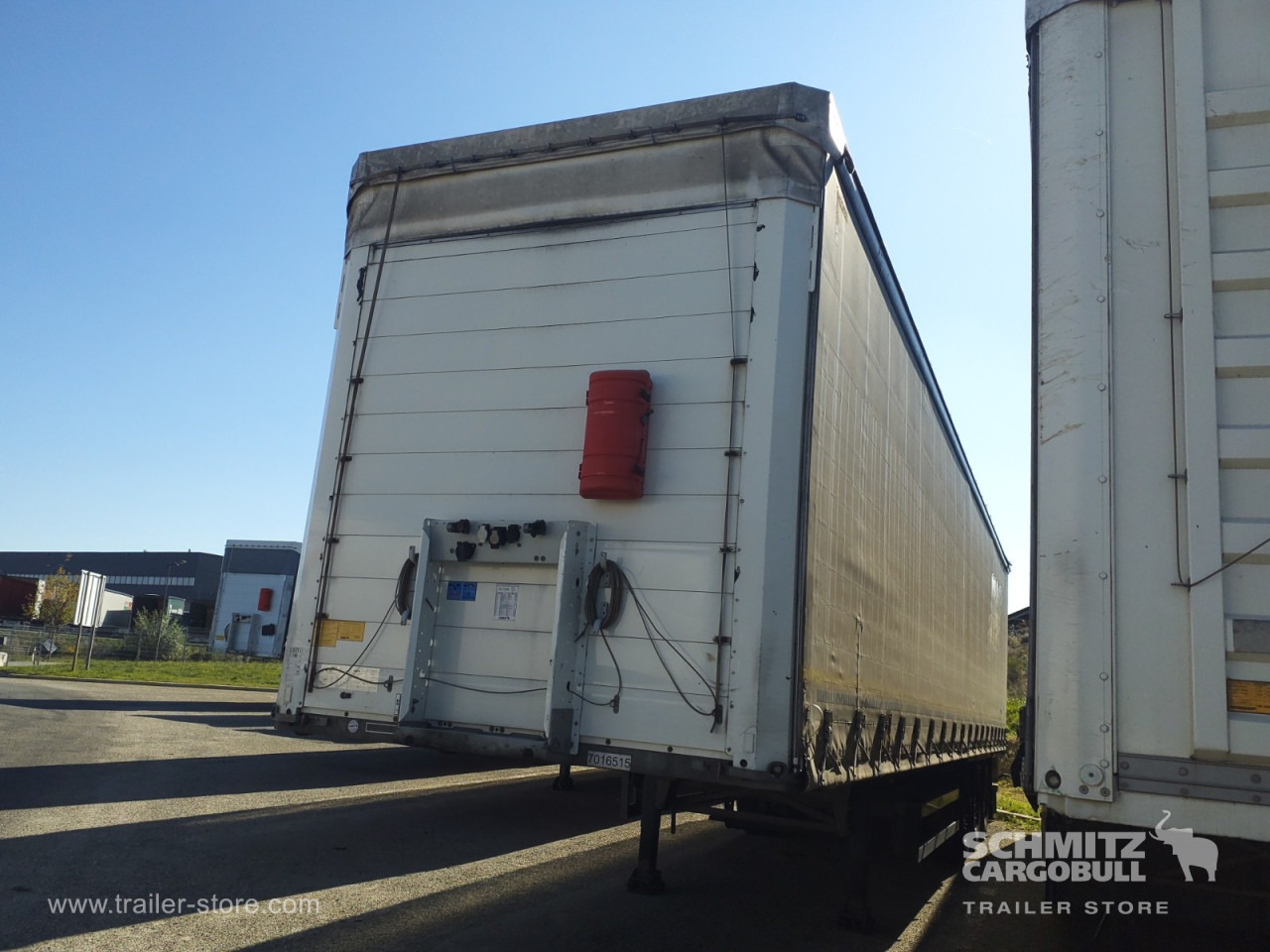 SCHMITZ Curtainsider Standard - Tenteli dorse: fotoğraf 4 SCHMITZ Curtainsider Standard - Tenteli dorse: fotoğraf 4