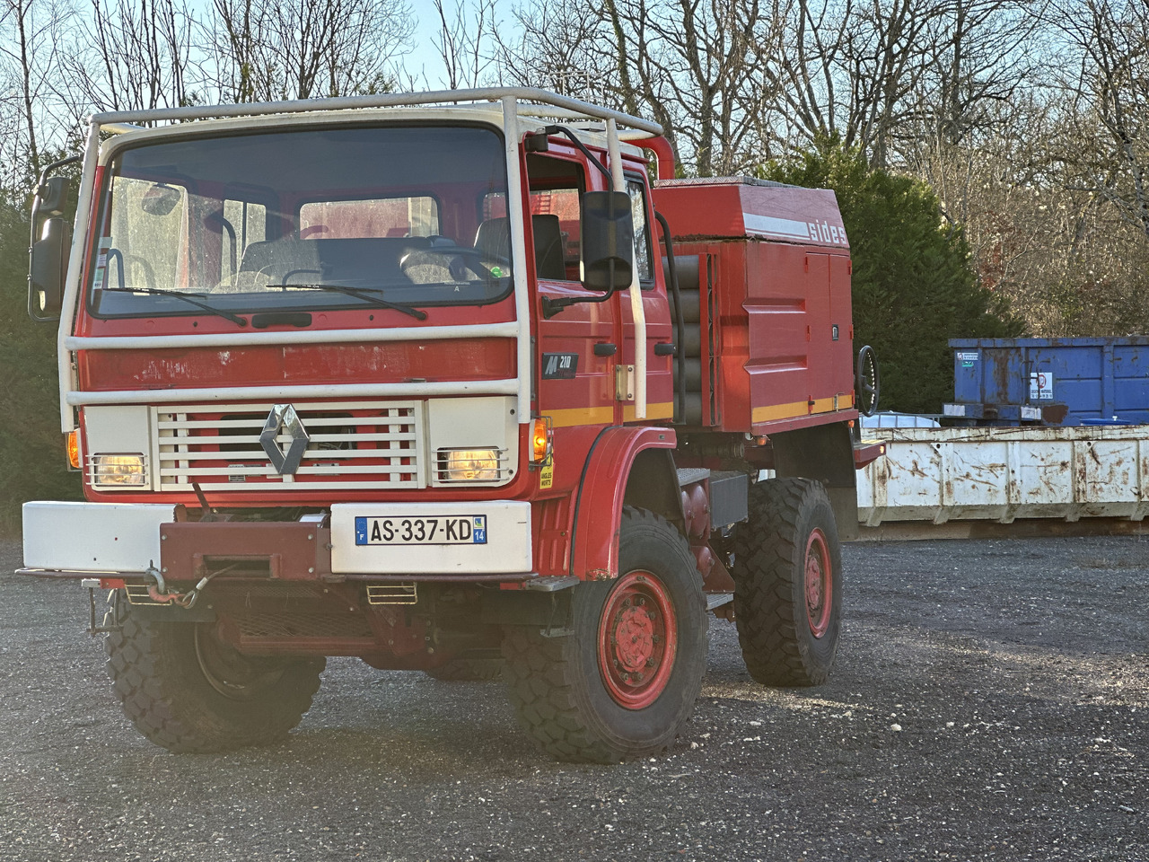 Renault M 210 - İtfaiye aracı: fotoğraf 2 Renault M 210 - İtfaiye aracı: fotoğraf 2