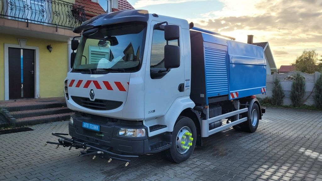 Renault Midlum WATER STREET CLEANER 8000l. laveuse - Atık toplama taşıt/ Özel amaçlı taşıt: fotoğraf 2 Renault Midlum WATER STREET CLEANER 8000l. laveuse - Atık toplama taşıt/ Özel amaçlı taşıt: fotoğraf 2