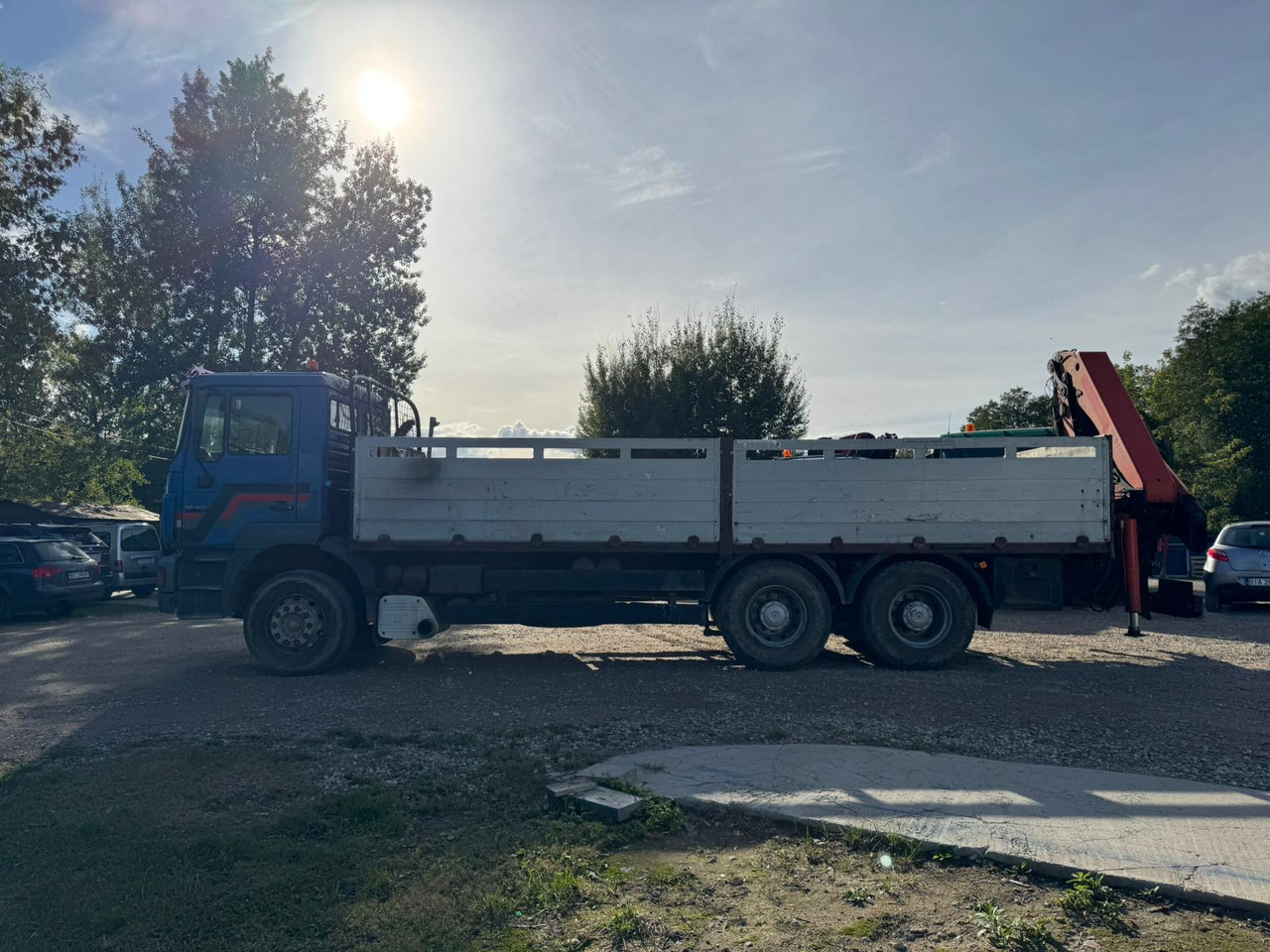 MAN 26.403 6x4 - Sal/ Açık kasa kamyon, Vinçli kamyon: fotoğraf 4 MAN 26.403 6x4 - Sal/ Açık kasa kamyon, Vinçli kamyon: fotoğraf 4