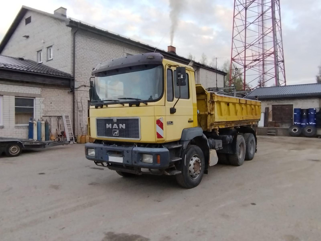 MAN 26.403 - Damperli kamyon: fotoğraf 3 MAN 26.403 - Damperli kamyon: fotoğraf 3