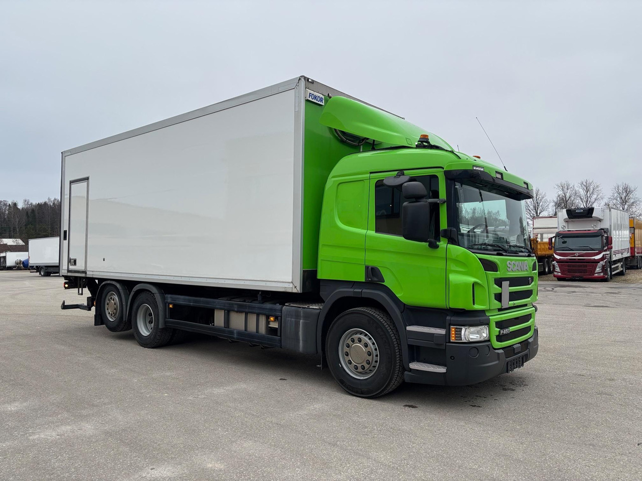 SCANIA P450 - Kapalı kasa kamyon: fotoğraf 1 SCANIA P450 - Kapalı kasa kamyon: fotoğraf 1
