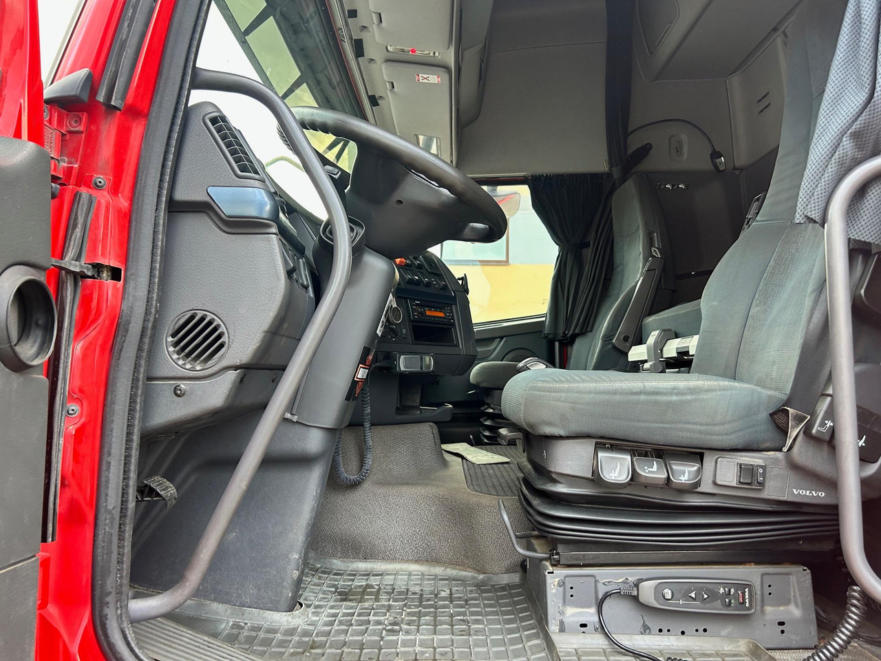 Şasi kamyon VOLVO FH460: fotoğraf 18