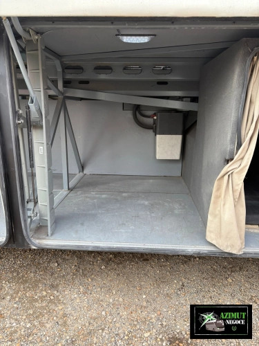 Mercedes - Turistik otobüs: fotoğraf 1 Mercedes - Turistik otobüs: fotoğraf 1