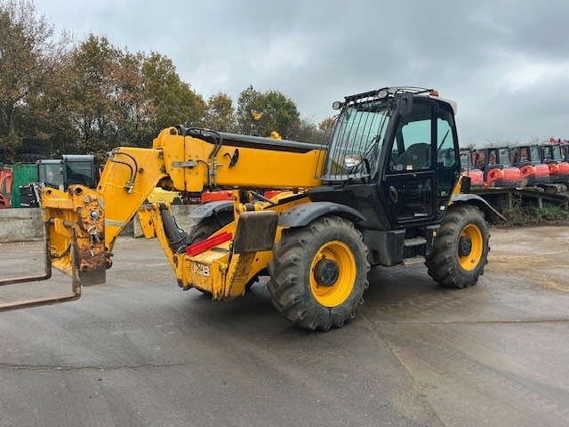 Teleskopik yükleyici JCB 540-140: fotoğraf 11