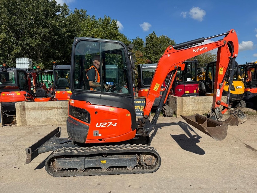 Kubota U 27-4 - Mini ekskavatör: fotoğraf 1 Kubota U 27-4 - Mini ekskavatör: fotoğraf 1