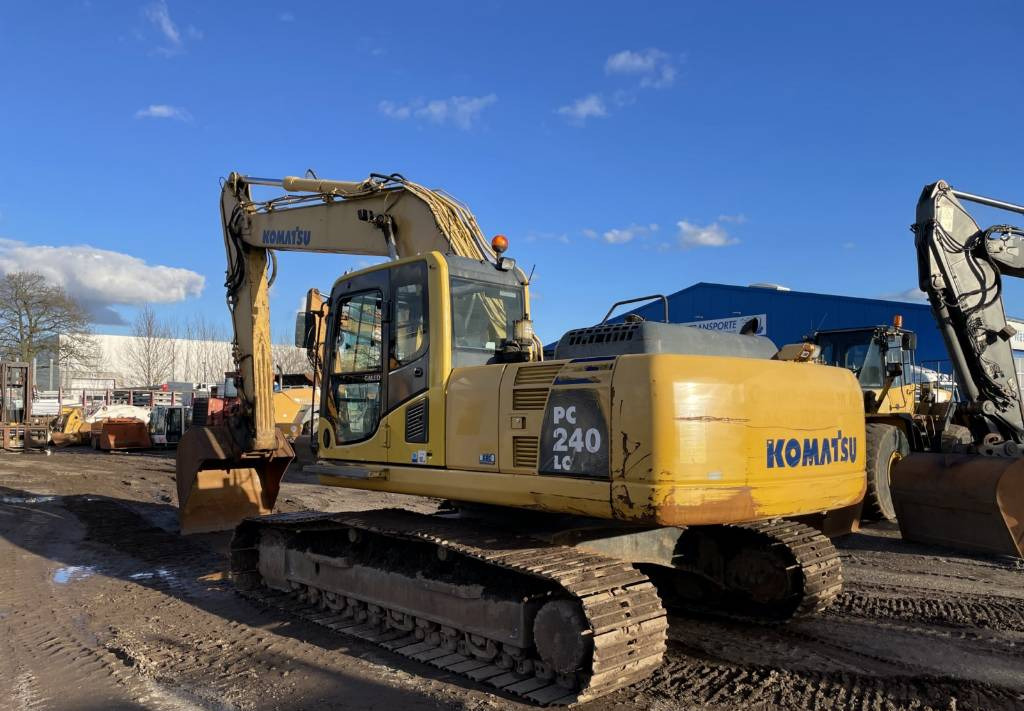 Komatsu PC 240LC-8 Hammerlines Klima 2 buckets - Paletli ekskavatör: fotoğraf 5 Komatsu PC 240LC-8 Hammerlines Klima 2 buckets - Paletli ekskavatör: fotoğraf 5